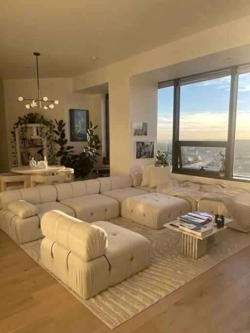 Luxury Highrise Condo Downtown La Los Angeles Eksteriør bilde